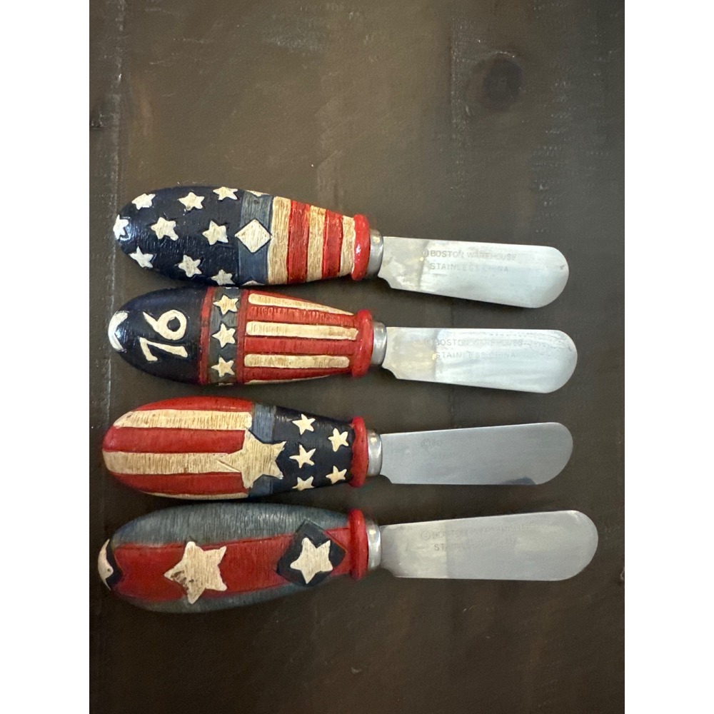 Boston Warehouse Patriotic Americana Cheese Spreaders Set of 4 Stars Stripes 76